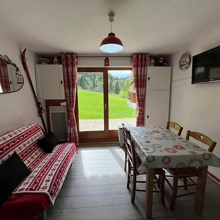 Cosy Avec Terrasse Pour 4 Personnes Et Parking A - Fr-1-198-88 Appartement *